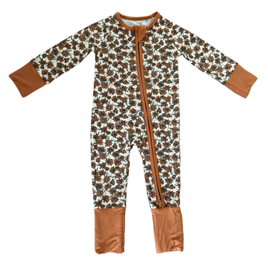 cream magnolia bamboo pajamas // ZIPPY