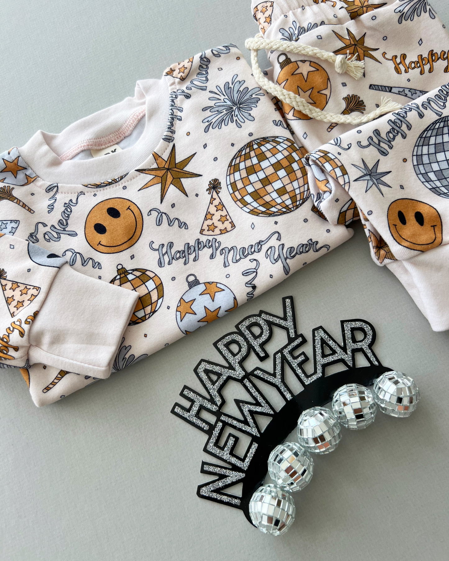 jogger set // new year party (available in extended sizing up to 8/9)