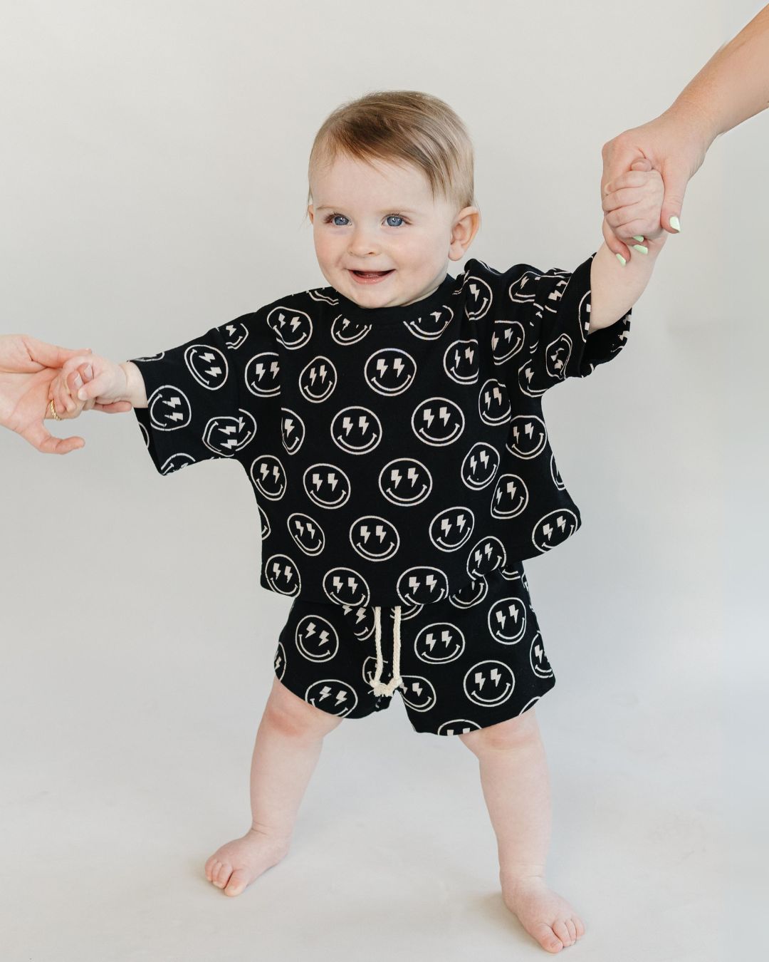 shorts set // electric smiley (available in EXTENDED SIZING!)