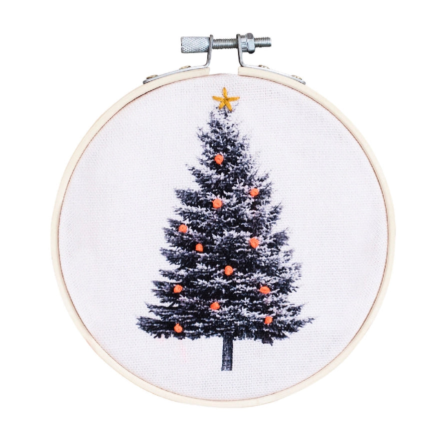 embroidery kit // christmas tree