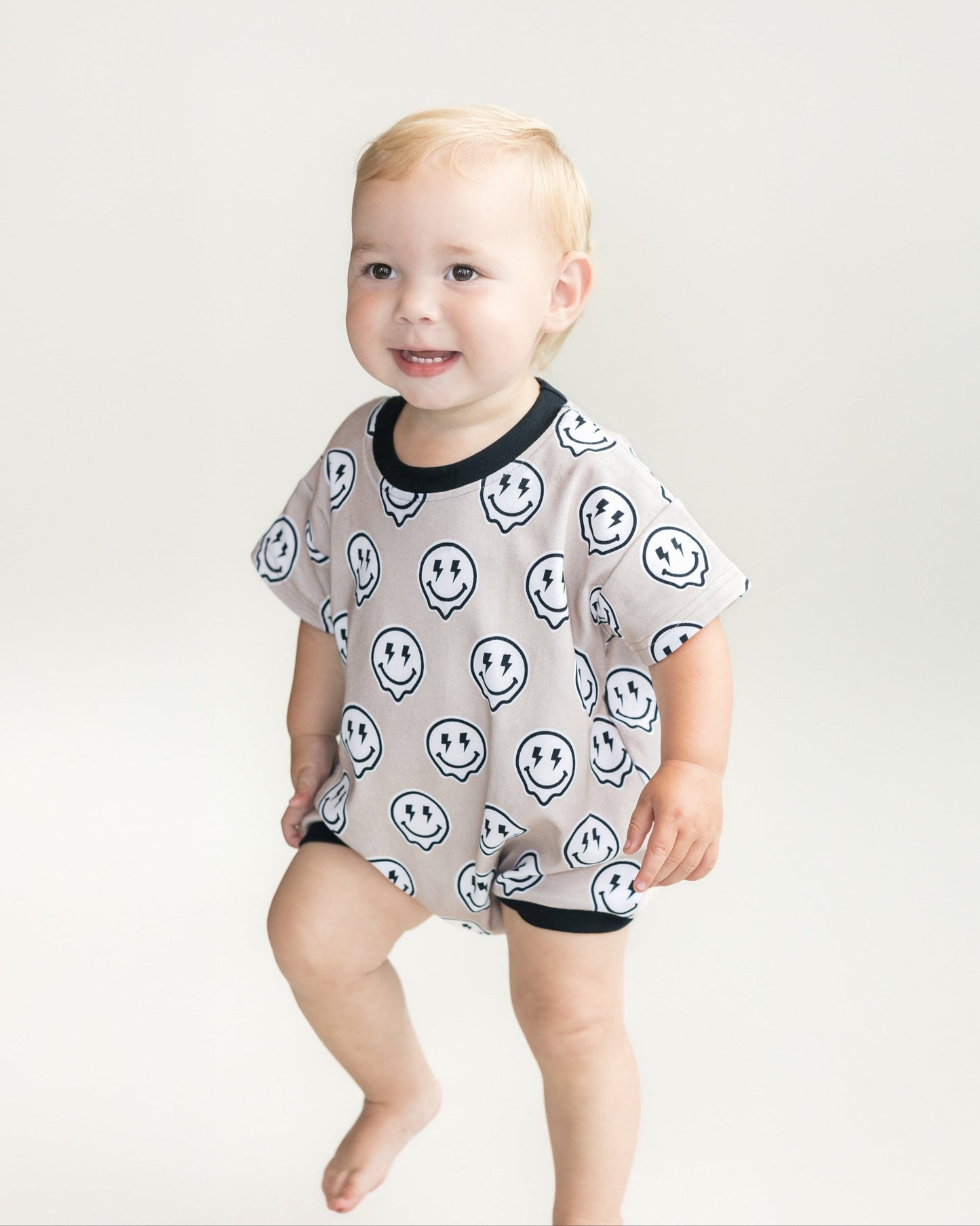 short sleeve bubble romper // electric drippy smiley