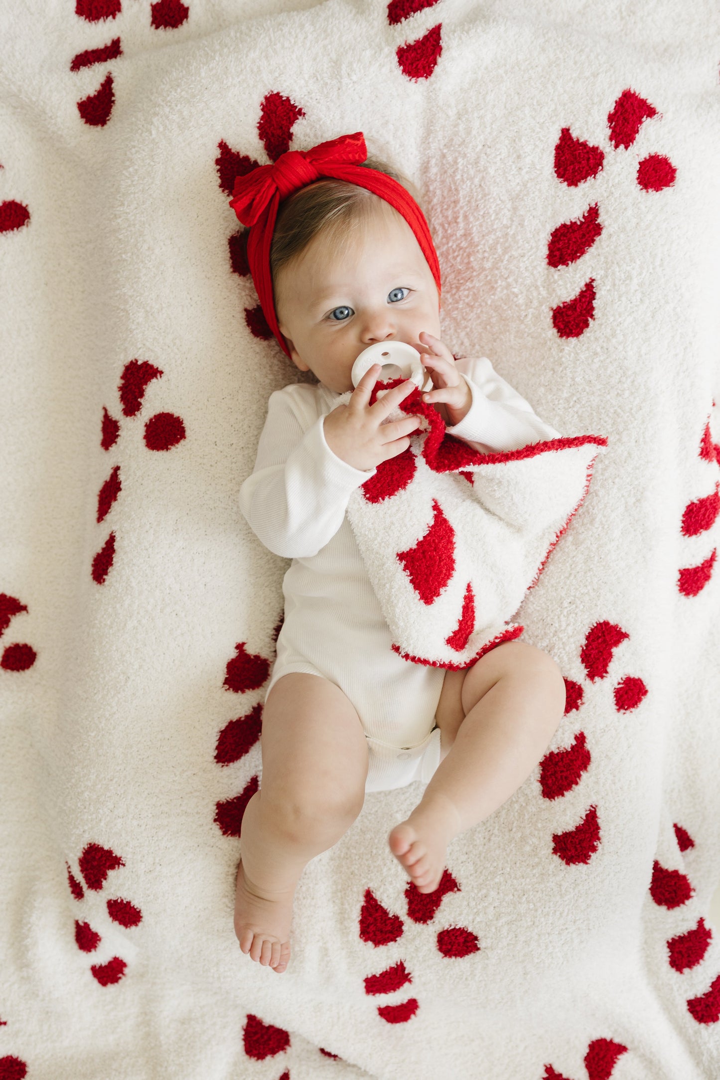buttery-soft pacifier lovey // candy cane