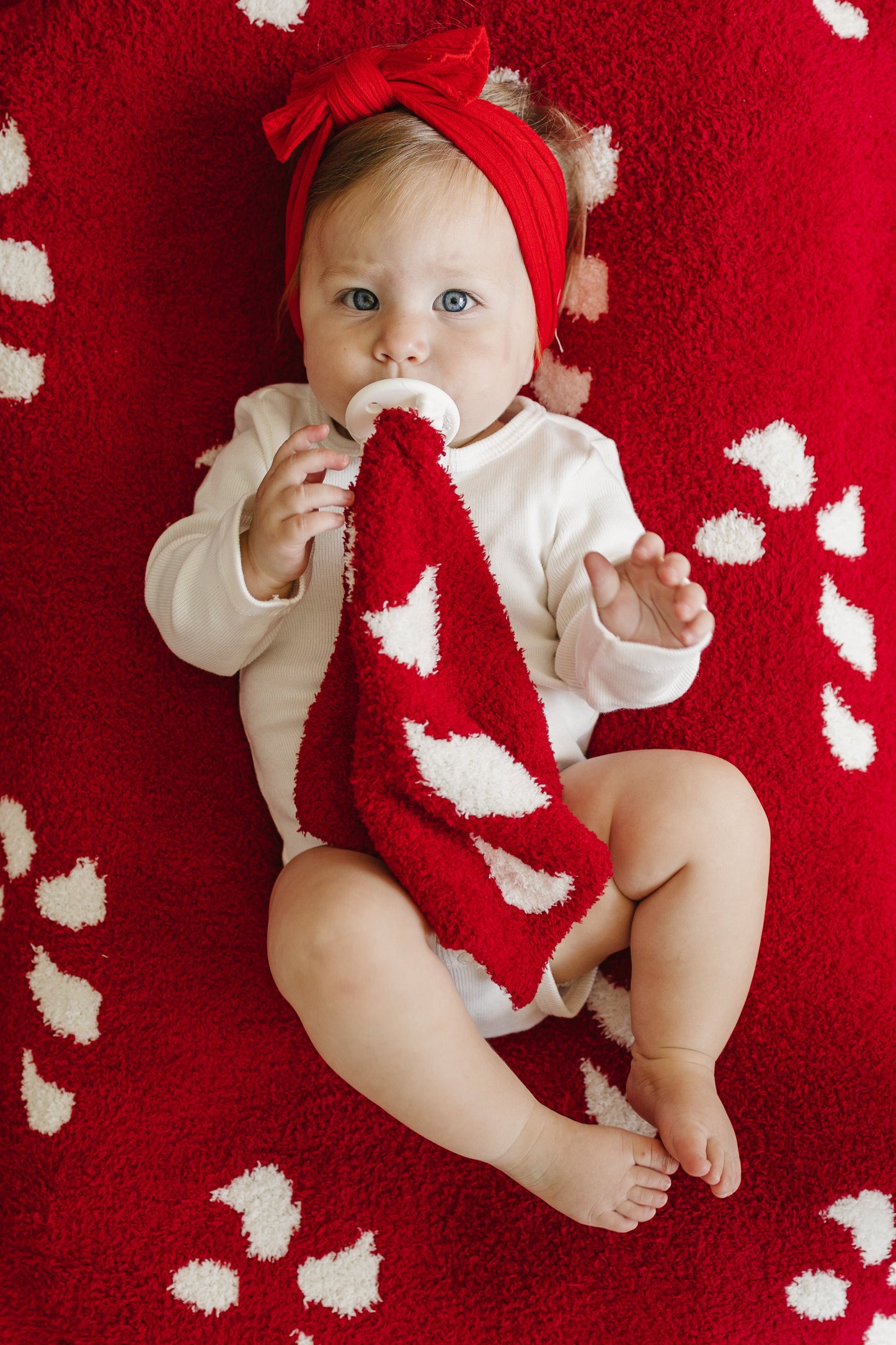 buttery-soft pacifier lovey // candy cane