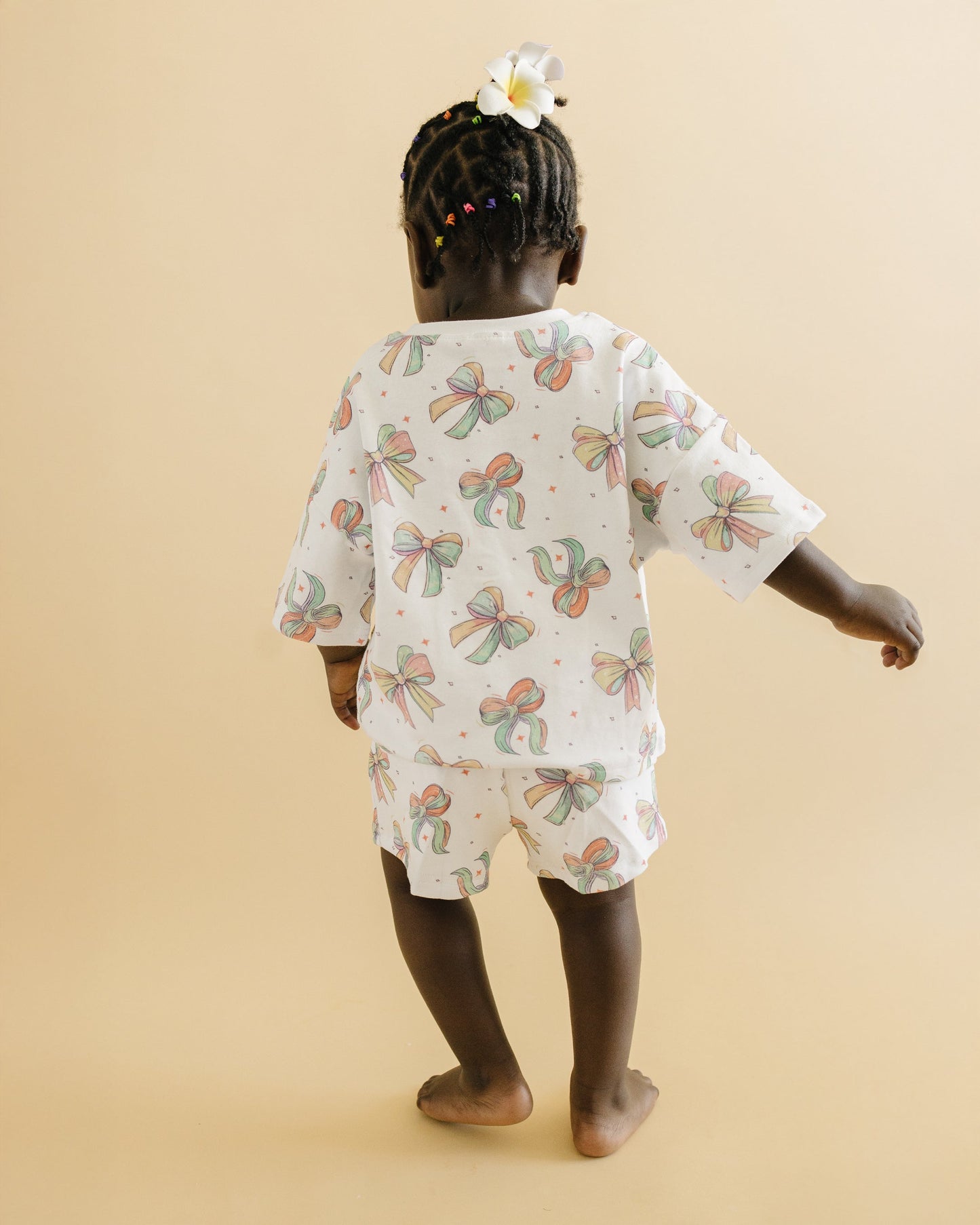 shorts set // happy bows (sizing up to 8/9)