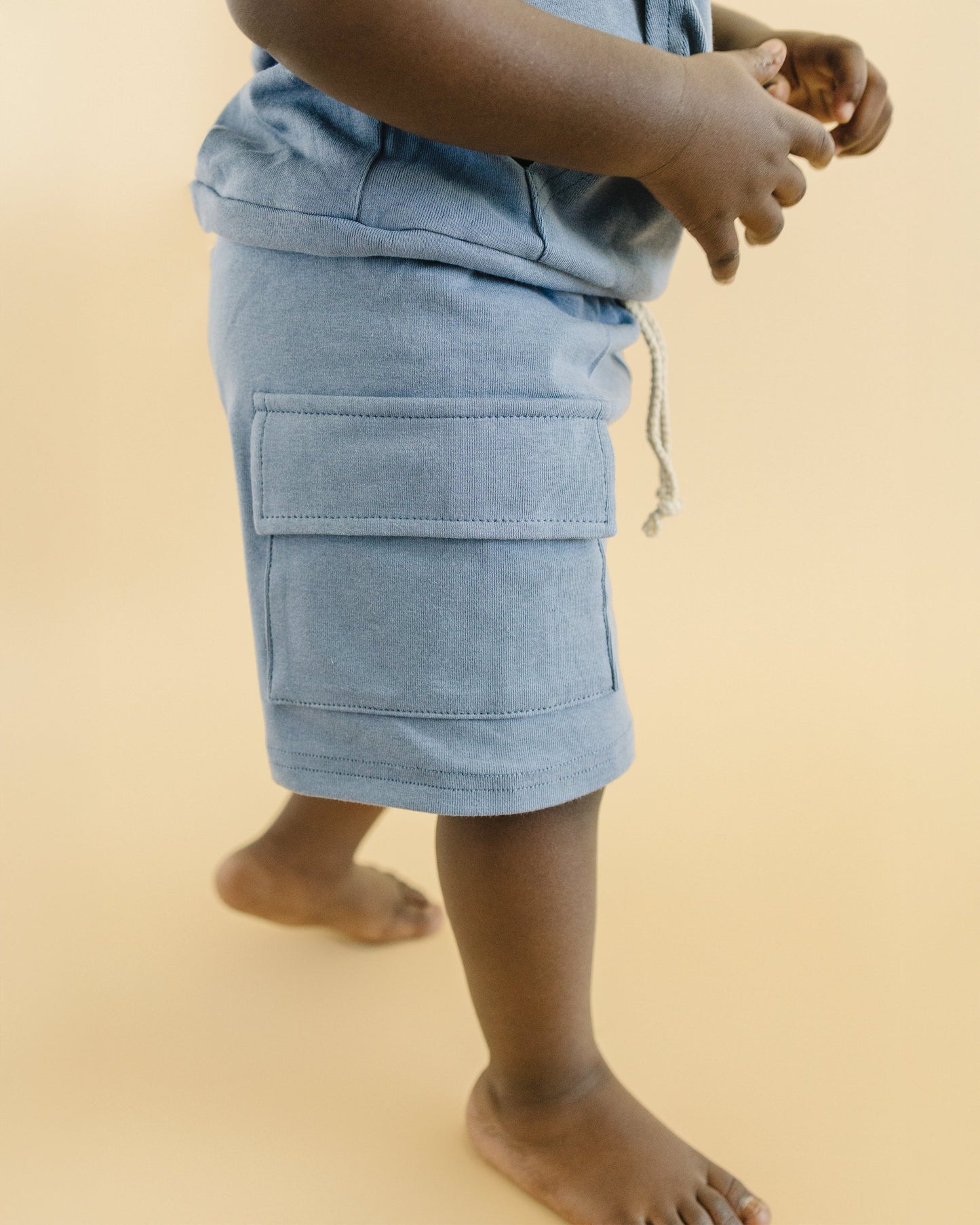 cargo shorts set // blue (sizing up to 8/9y)