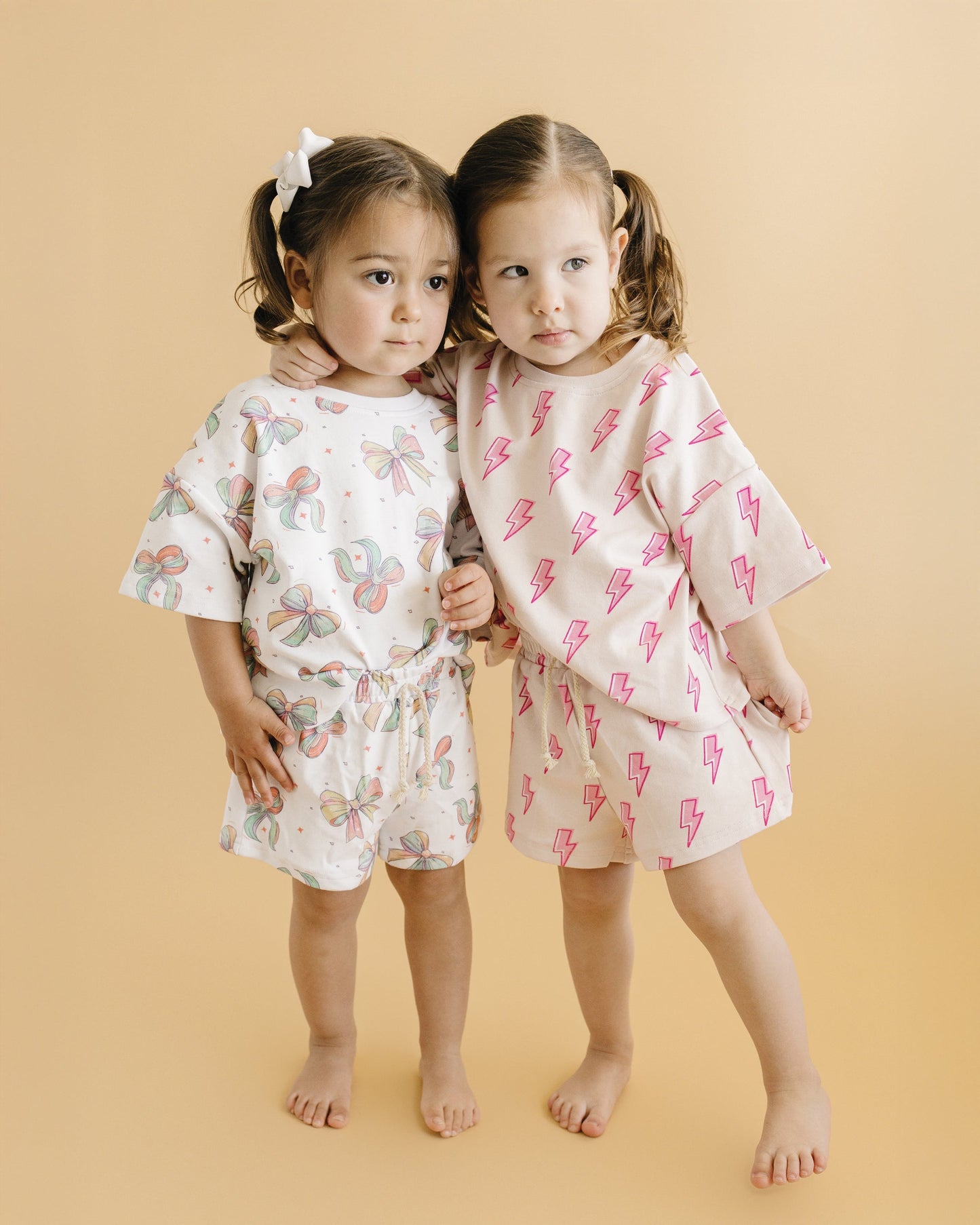 shorts set // happy bows (sizing up to 8/9)