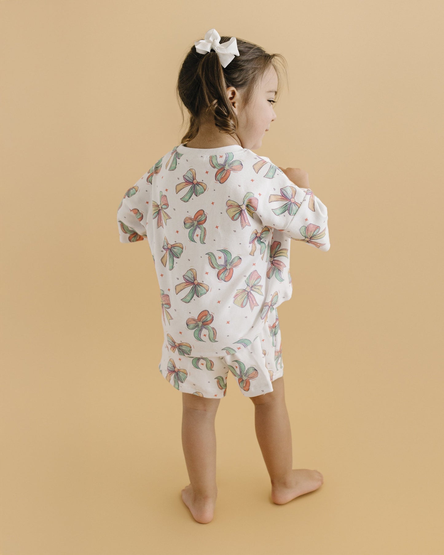 shorts set // happy bows (sizing up to 8/9)
