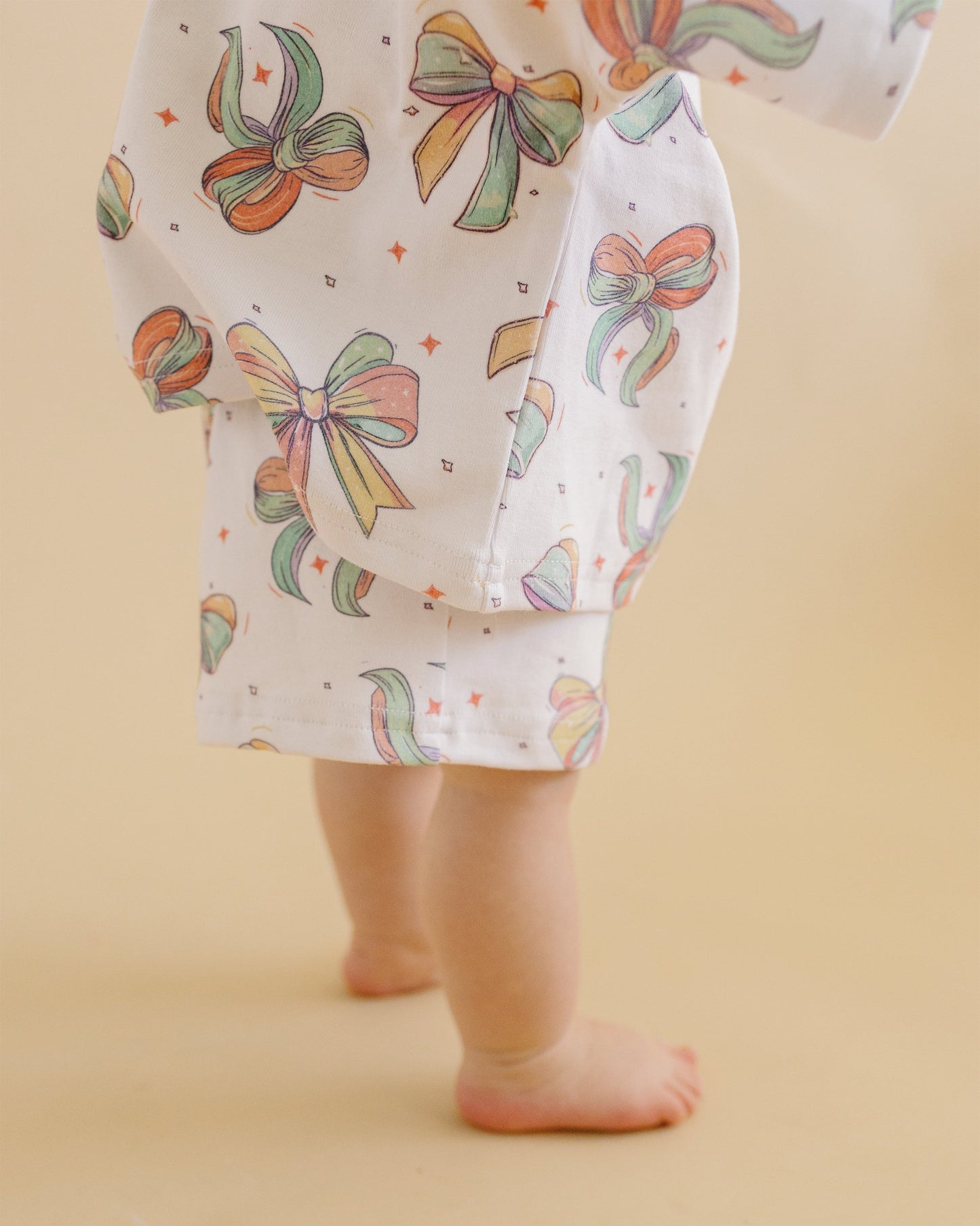 shorts set // happy bows (sizing up to 8/9)