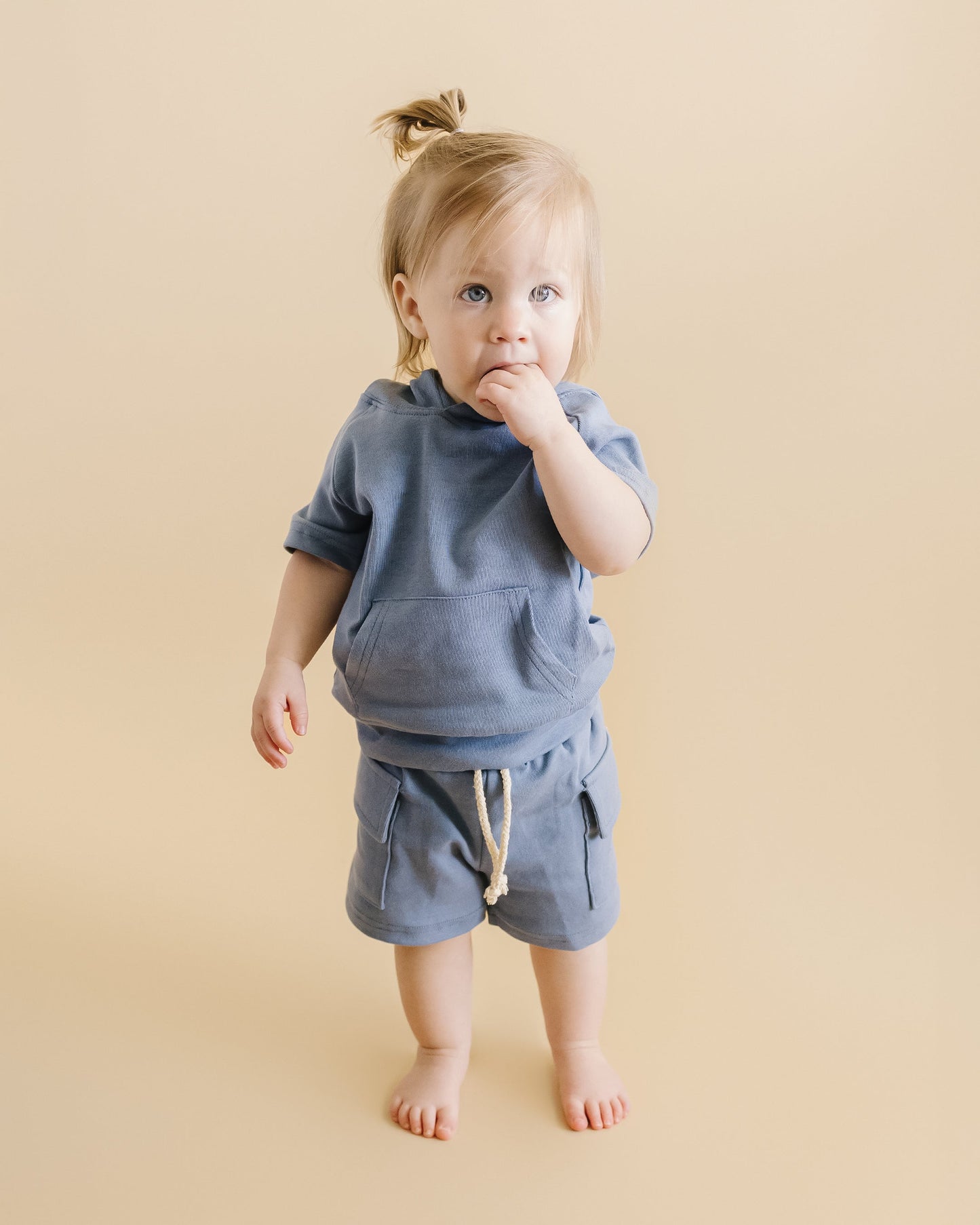 cargo shorts set // blue (sizing up to 8/9y)