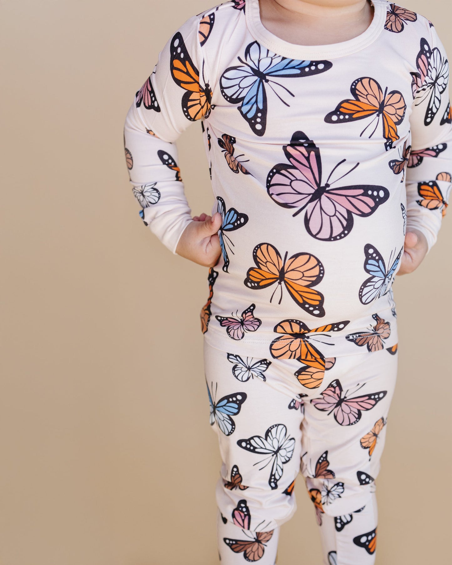 butterflies bamboo pajamas // LONG-SLEEVE TWO-PIECE SET