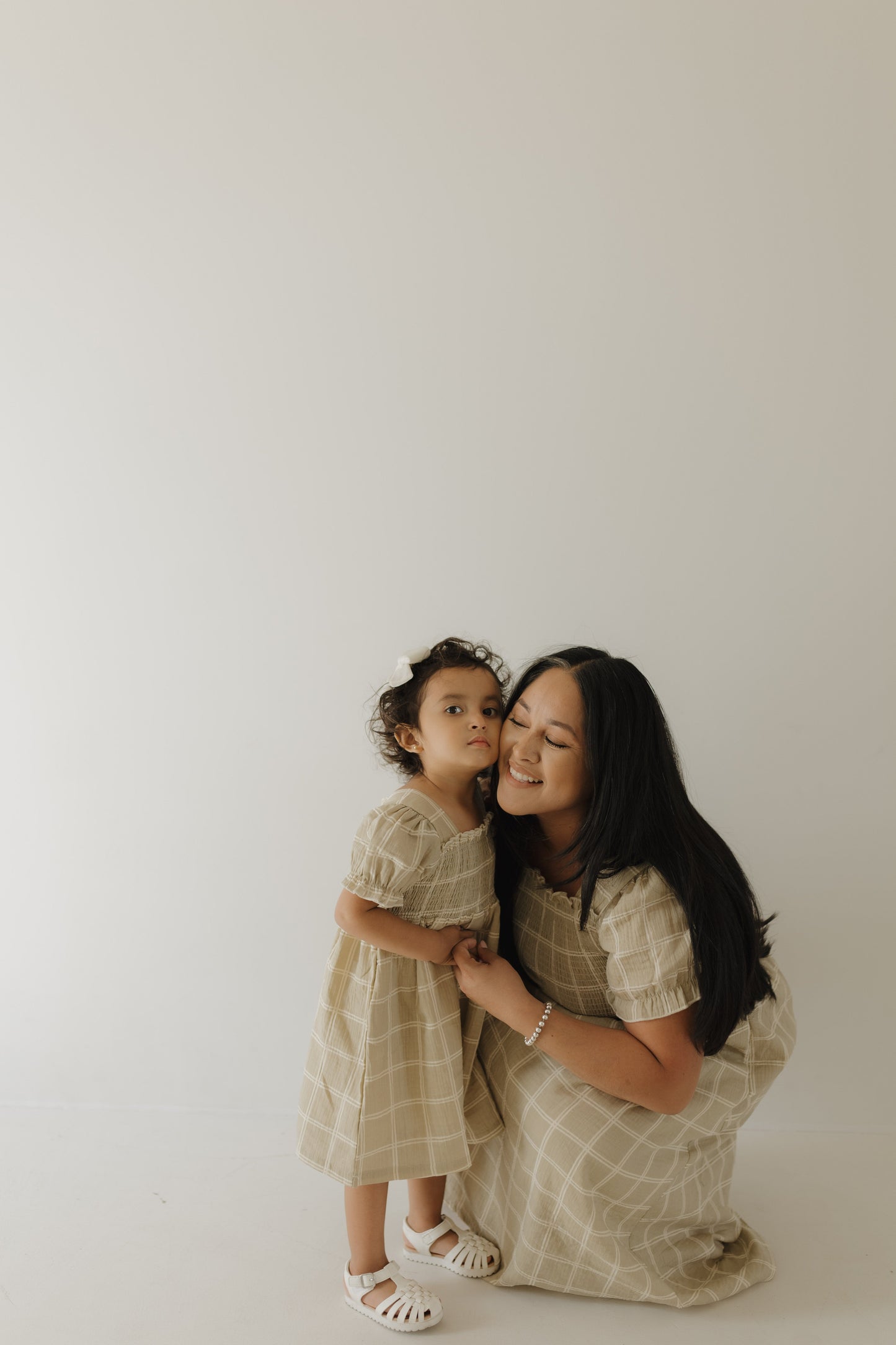 toddler/child muslin dress // linen grid (comes in mama match)