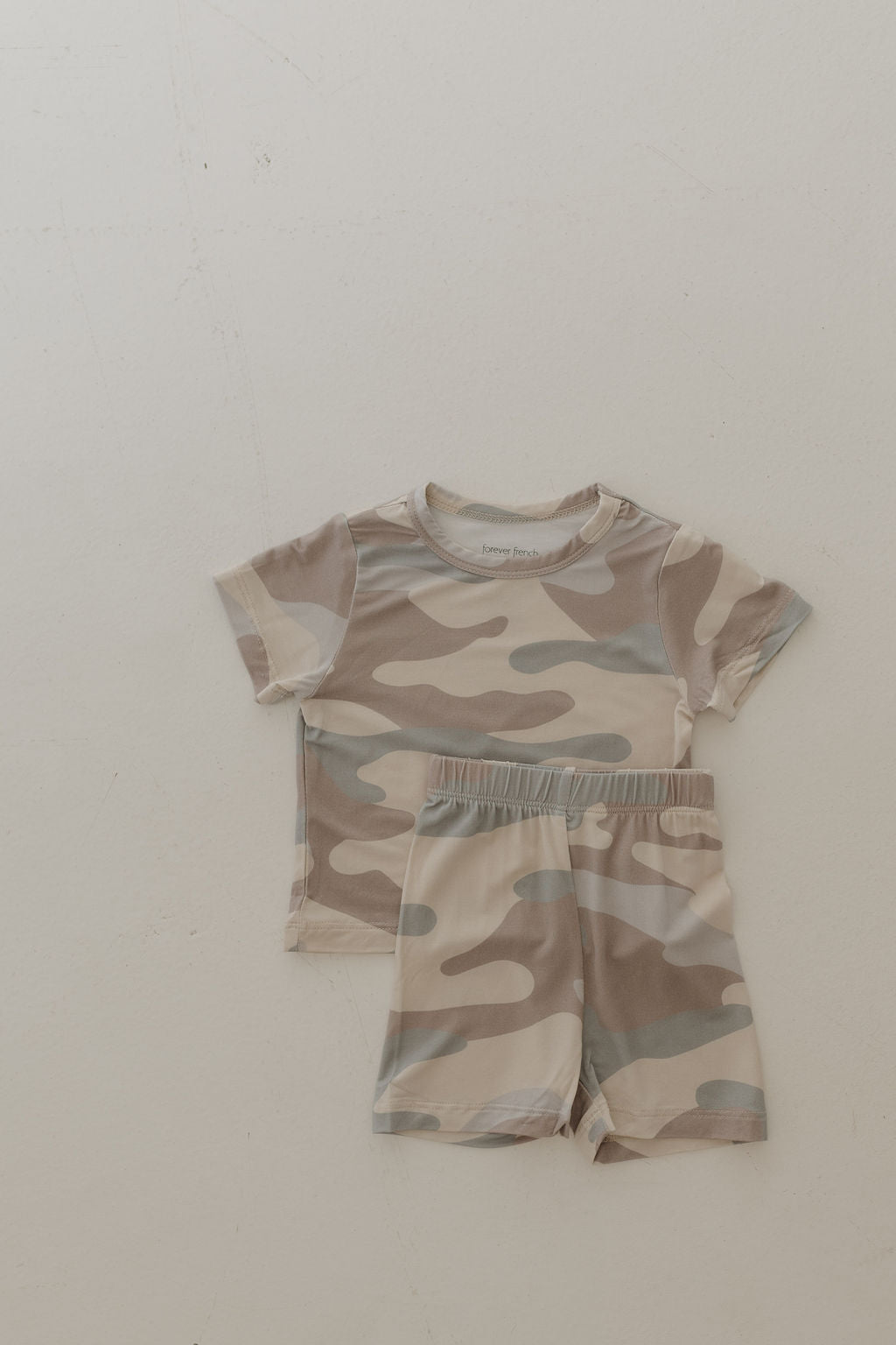 camo bamboo pajamas // SHORT-SLEEVE AND SHORTS SET (sizing up to 10/12)