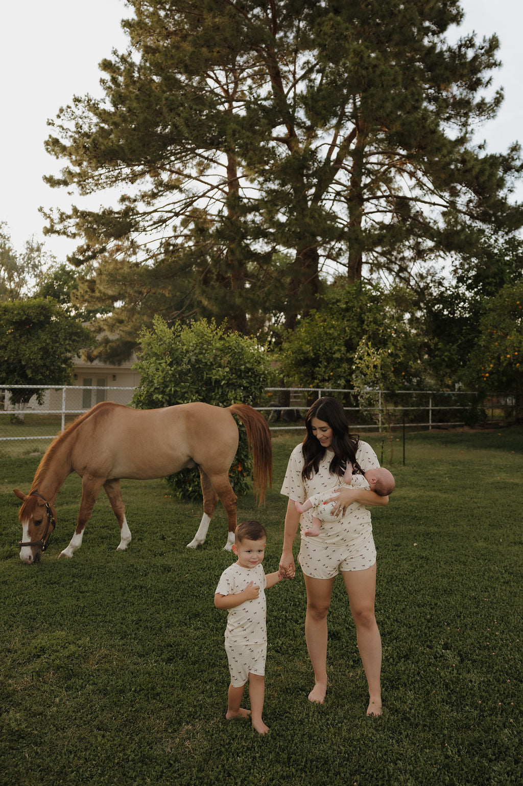 wild horses bamboo pajamas // SHORTS SET
