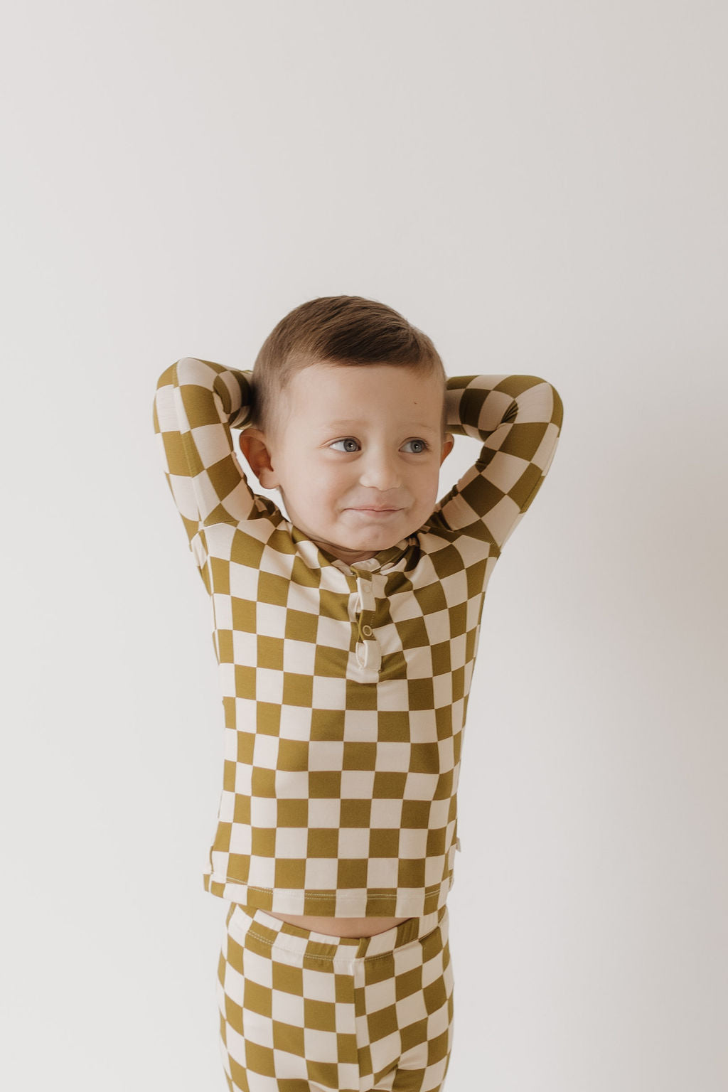 olive checkerboard bamboo pajamas // LONG-SLEEVE TWO-PIECE SET (comes up to 10/12)