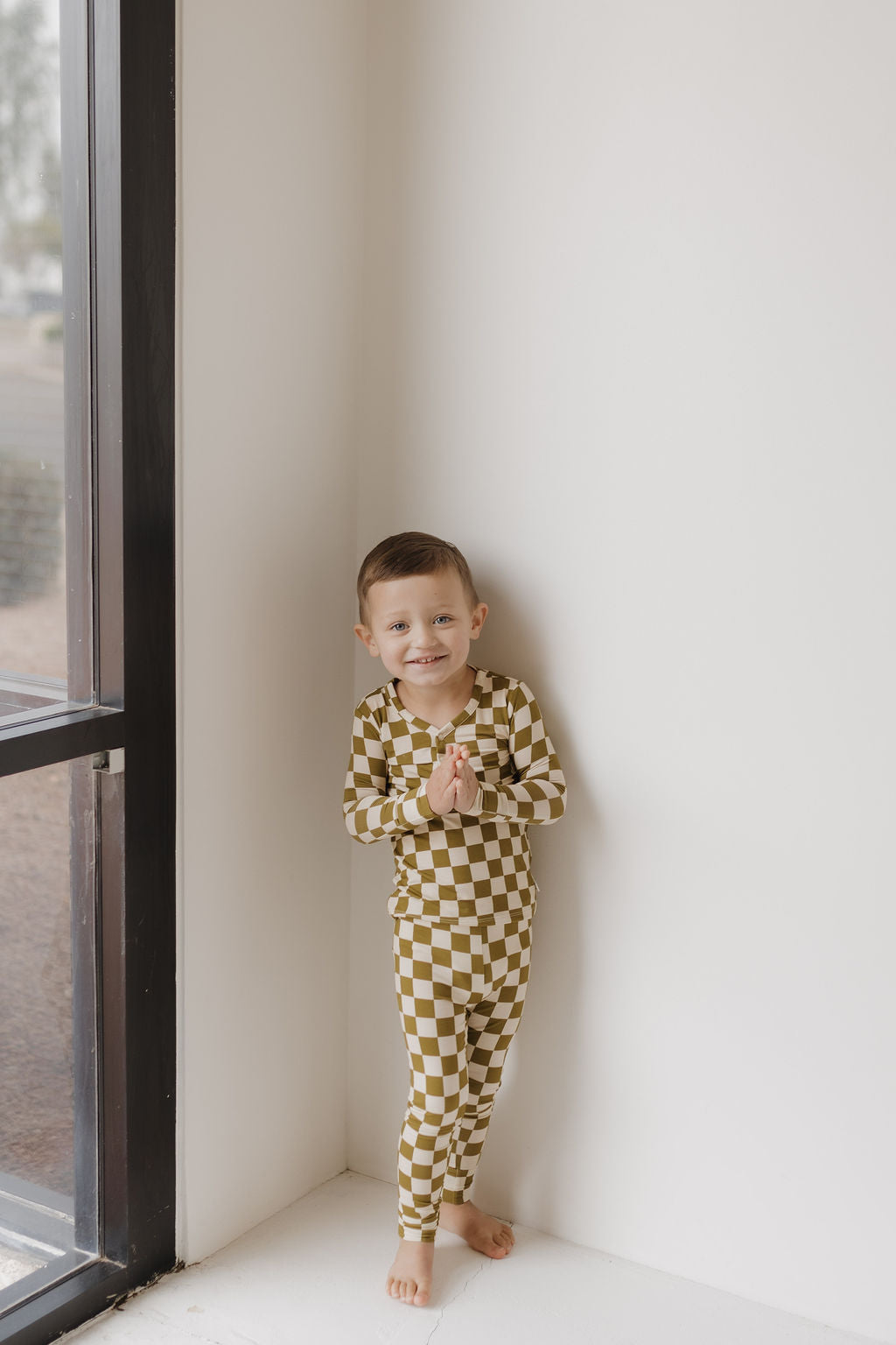 olive checkerboard bamboo pajamas // LONG-SLEEVE TWO-PIECE SET (comes up to 10/12)