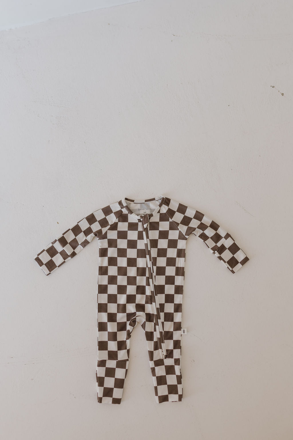 neutral checks bamboo pajamas // ZIPPY