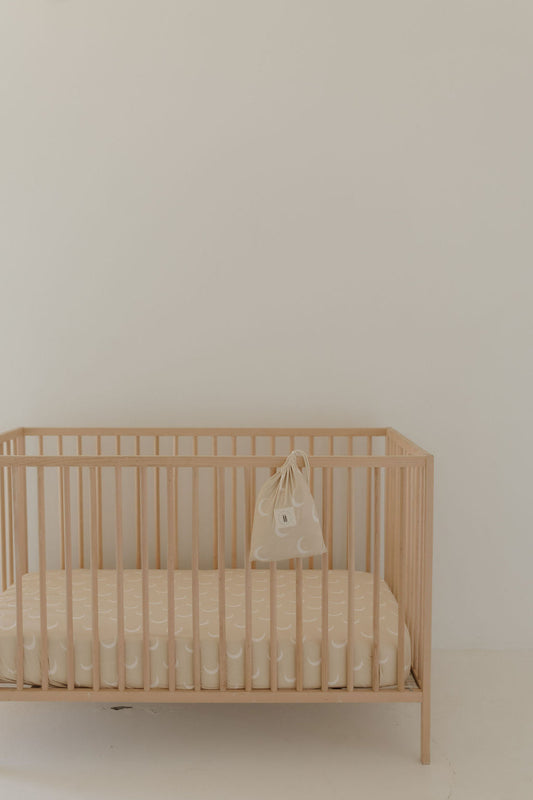 bamboo crib sheet // luna