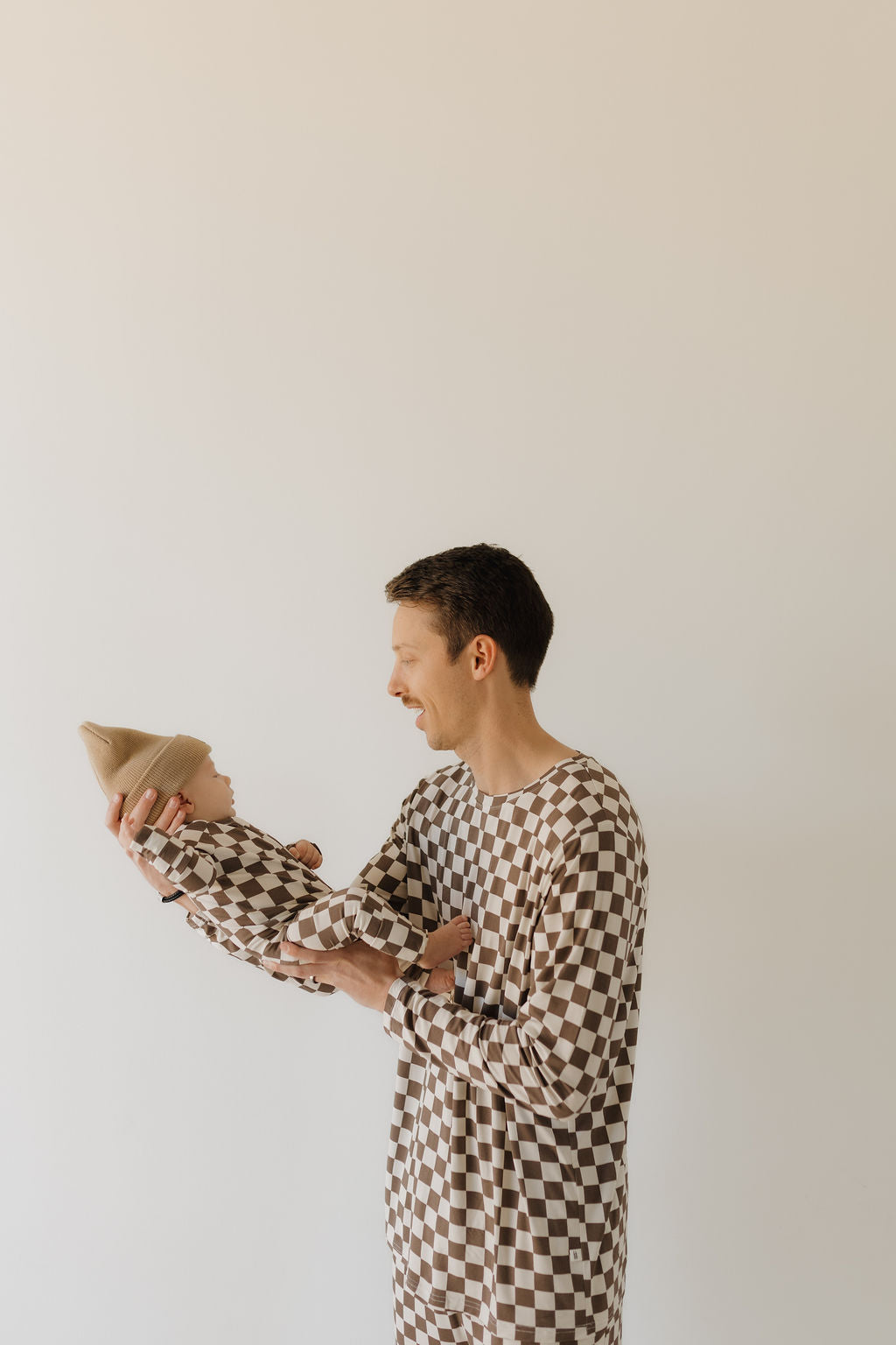 neutral checks bamboo pajamas // ZIPPY