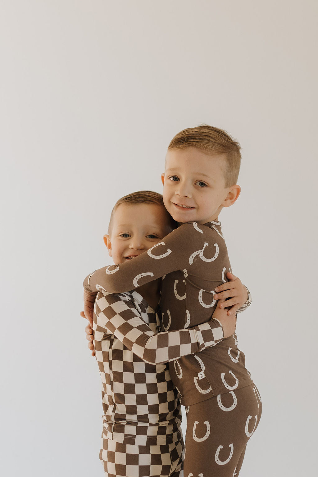 giddy up bamboo pajamas // LONG-SLEEVE TWO-PIECE SET (sizing up to 8/9)
