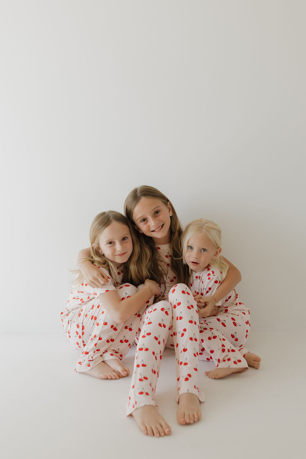 cherry orchard bamboo lounge set // SHORT-SLEEVE TOP + PANTS SET (sizing up to 10/12)