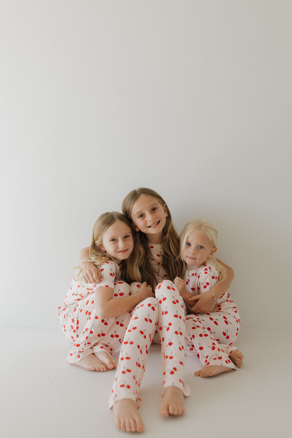 cherry orchard bamboo lounge set // SHORT-SLEEVE TOP + PANTS SET (sizing up to 10/12)