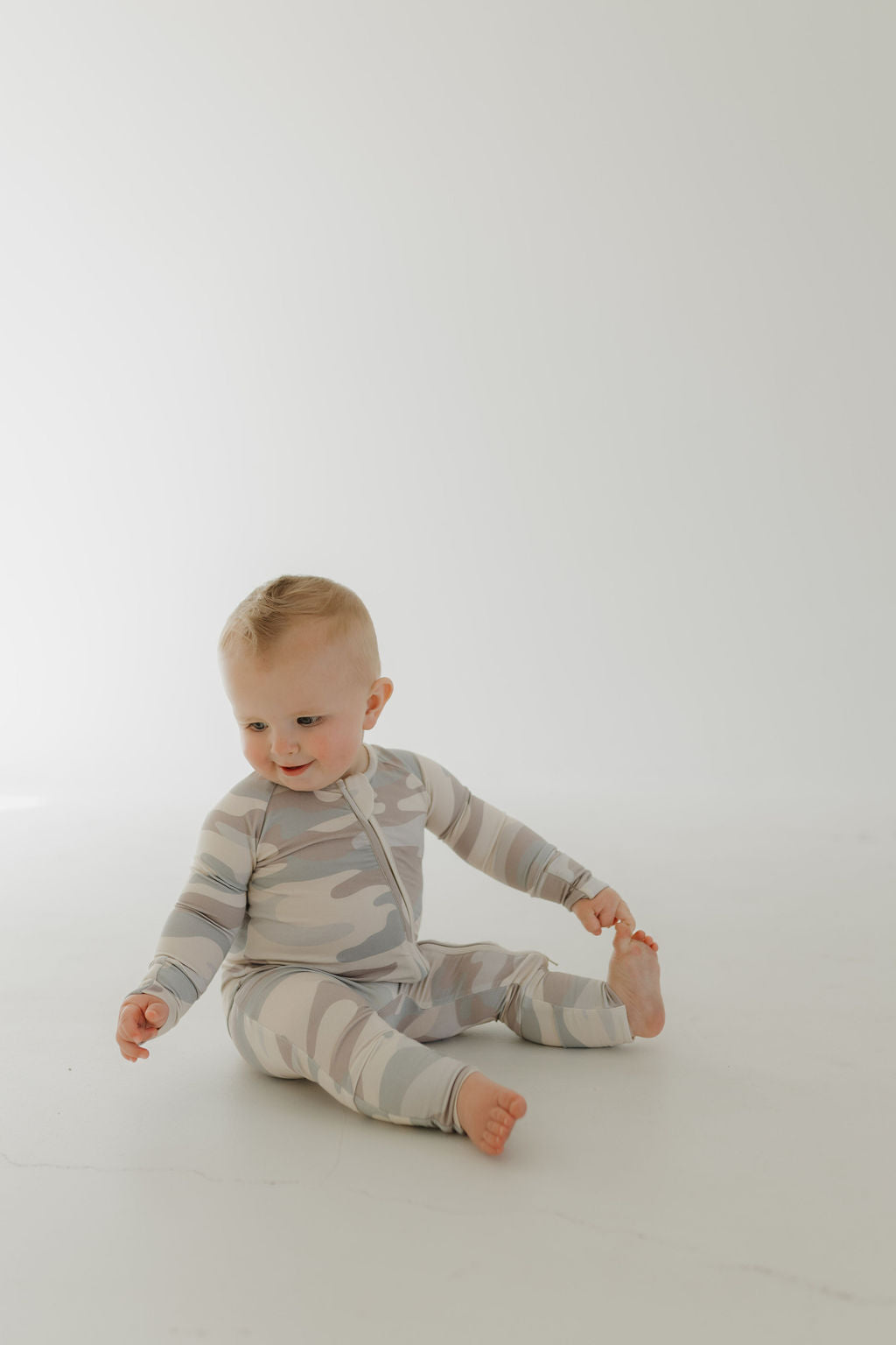 camo bamboo pajamas // ZIPPY