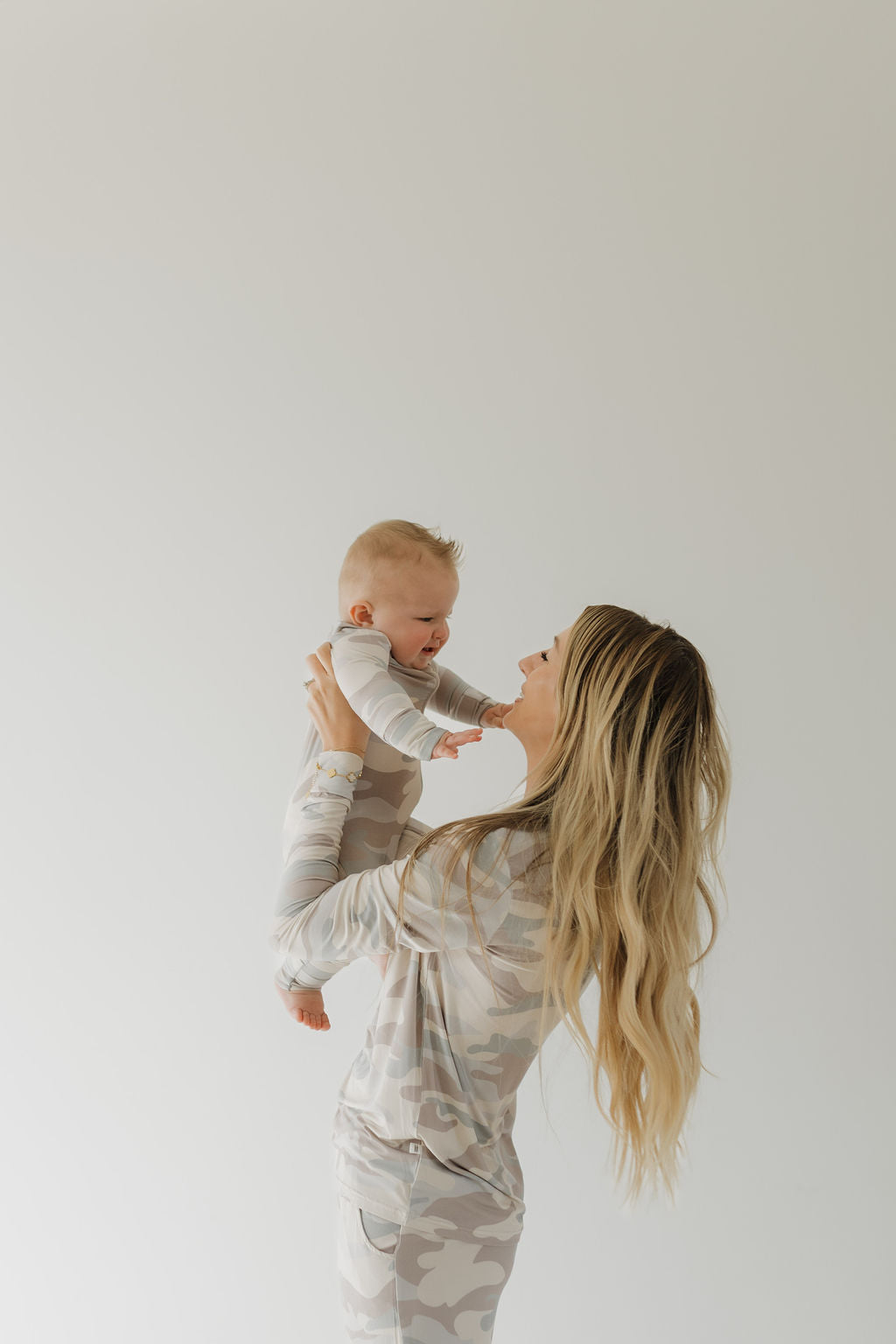 camo bamboo pajamas // ZIPPY