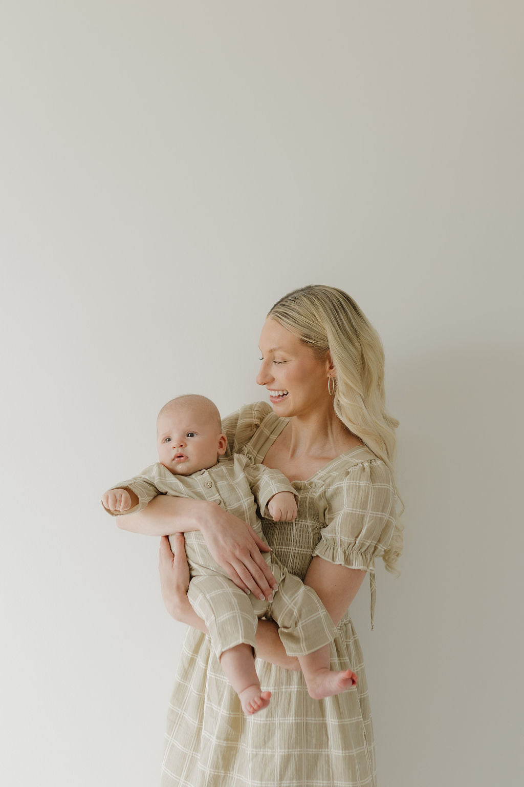 women's short-sleeve muslin dress // linen grid (comes in baby/child match)