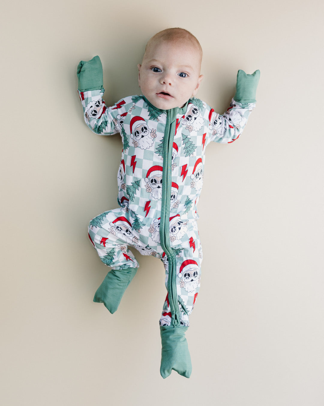 checkered santa bamboo pajamas // ZIPPY