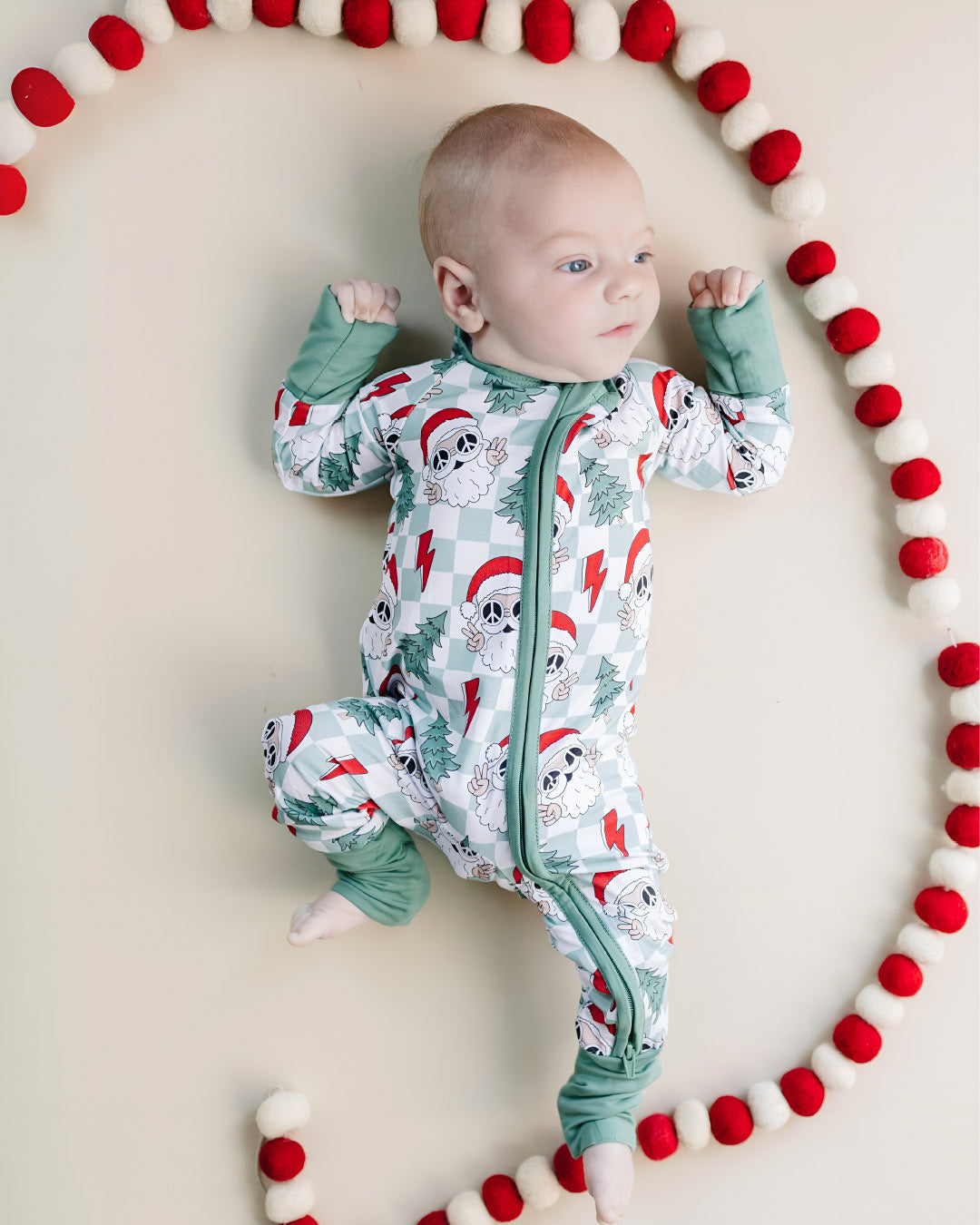 checkered santa bamboo pajamas // ZIPPY