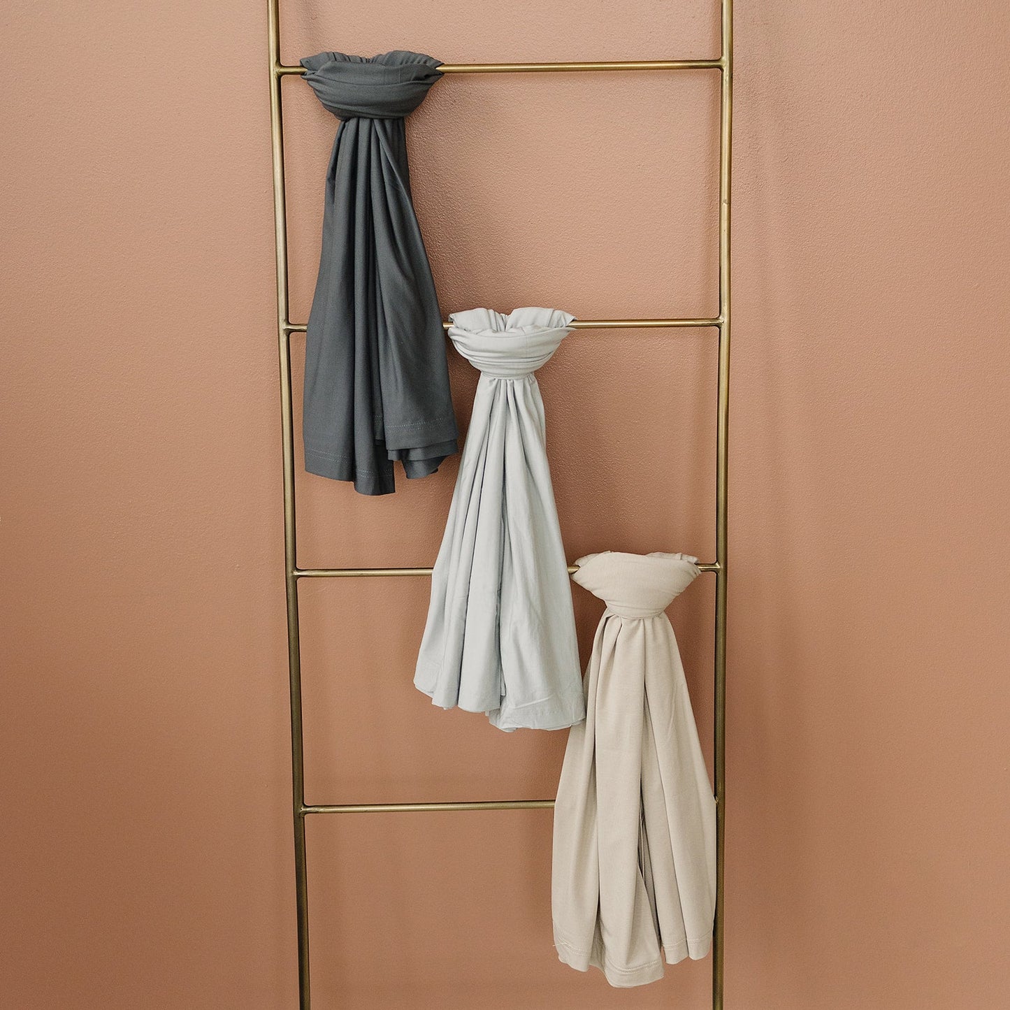 bamboo stretch swaddle // oatmeal