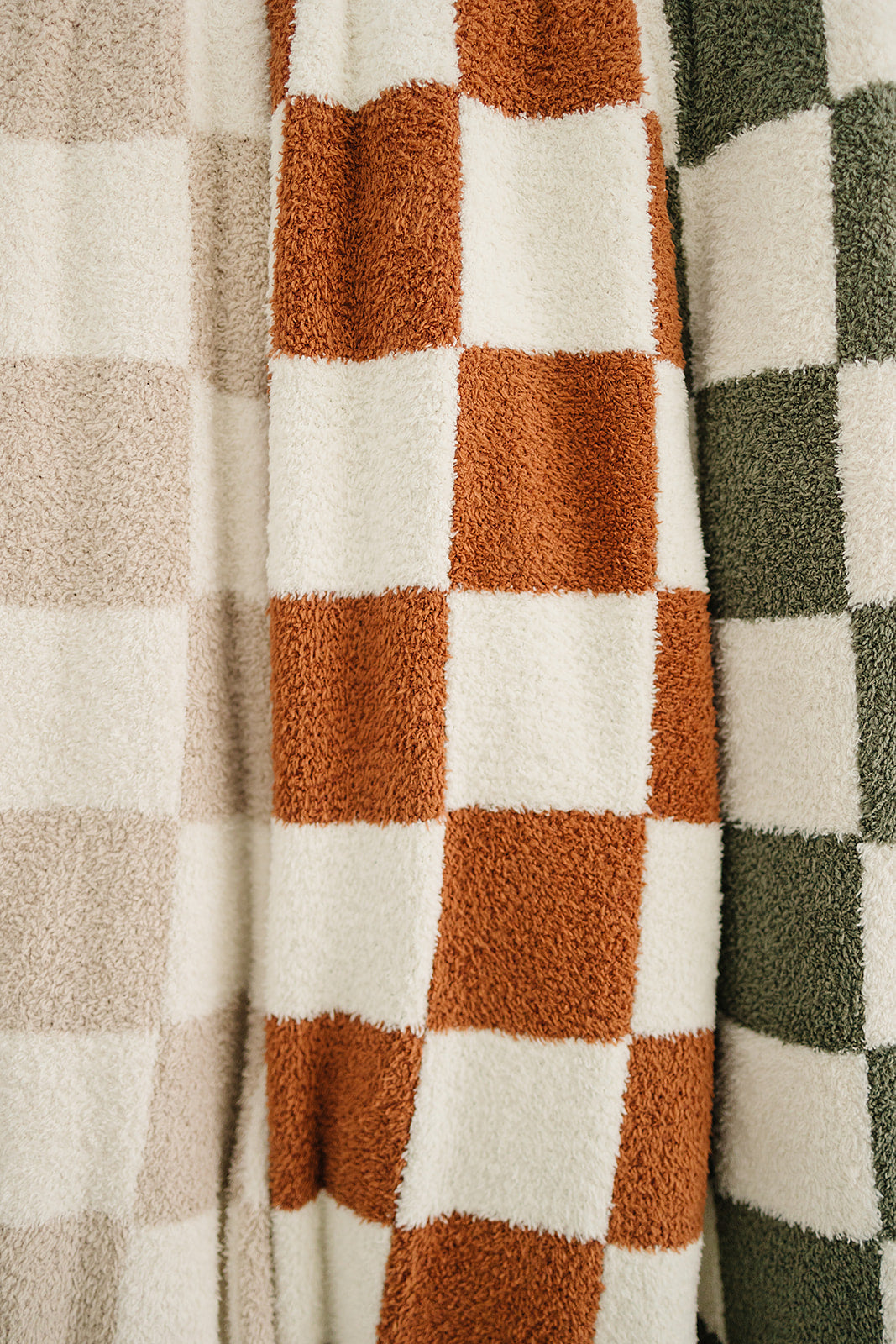 plush blanket // rust checkered