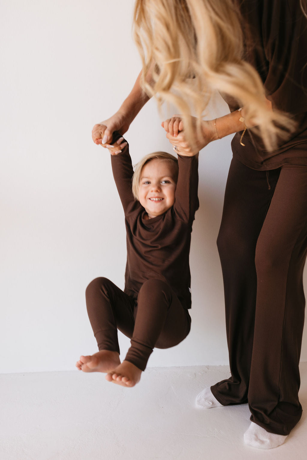 coffee bean bamboo pajamas // LONG-SLEEVE TWO-PIECE SET