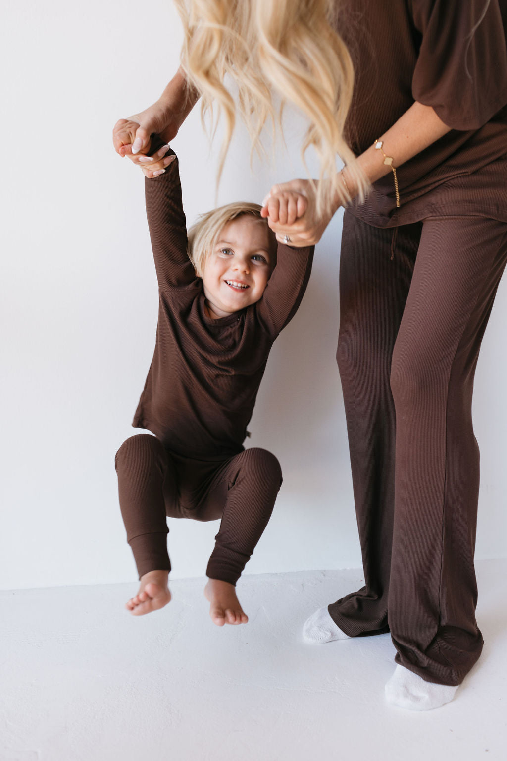coffee bean bamboo pajamas // LONG-SLEEVE TWO-PIECE SET