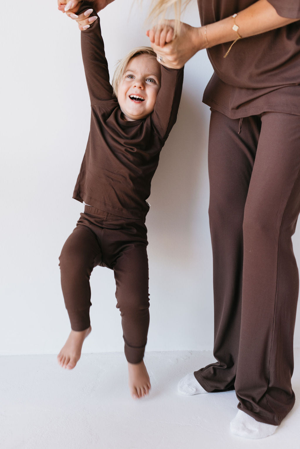 coffee bean bamboo pajamas // LONG-SLEEVE TWO-PIECE SET
