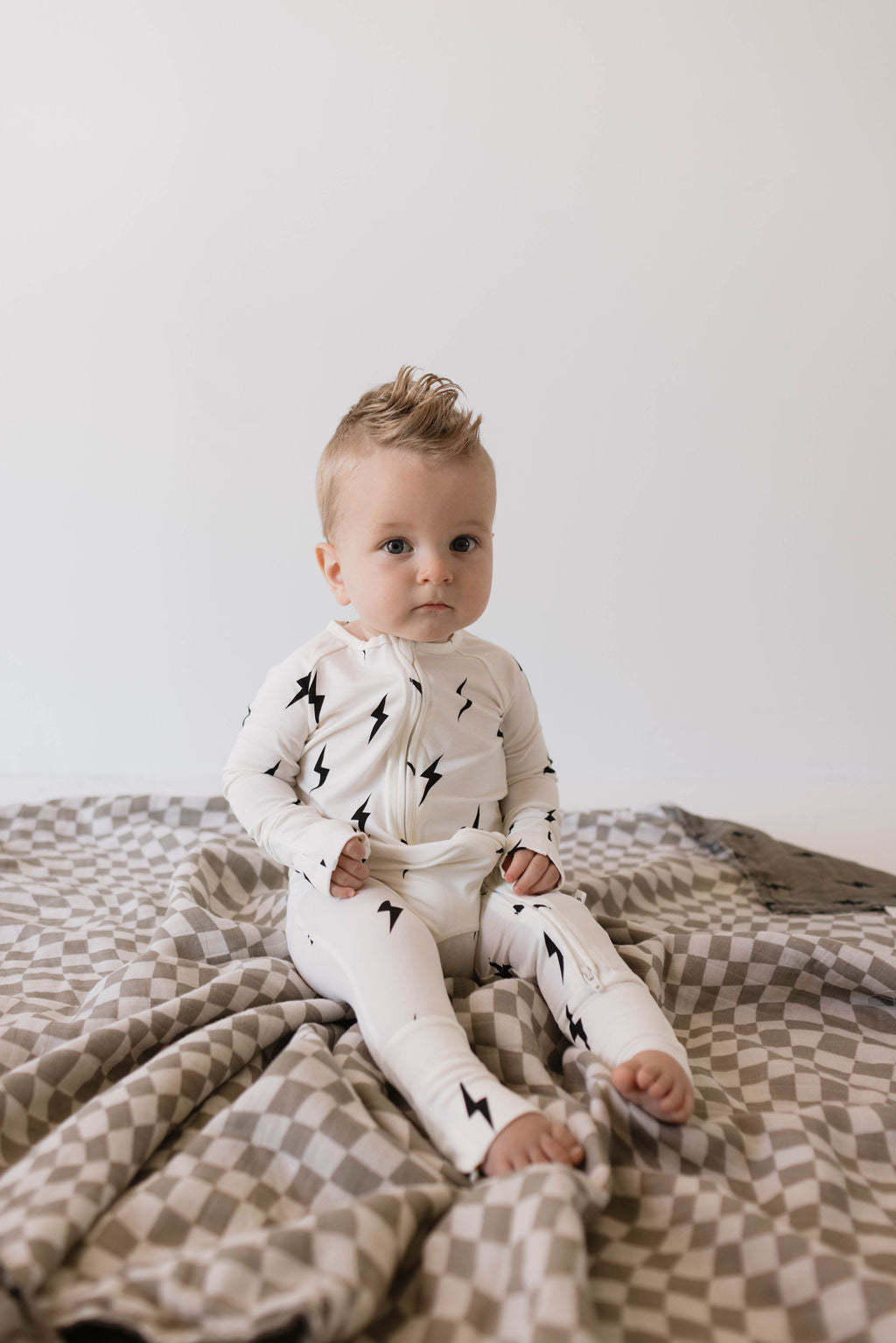 white/black lightning bolt bamboo pajamas // ZIPPY