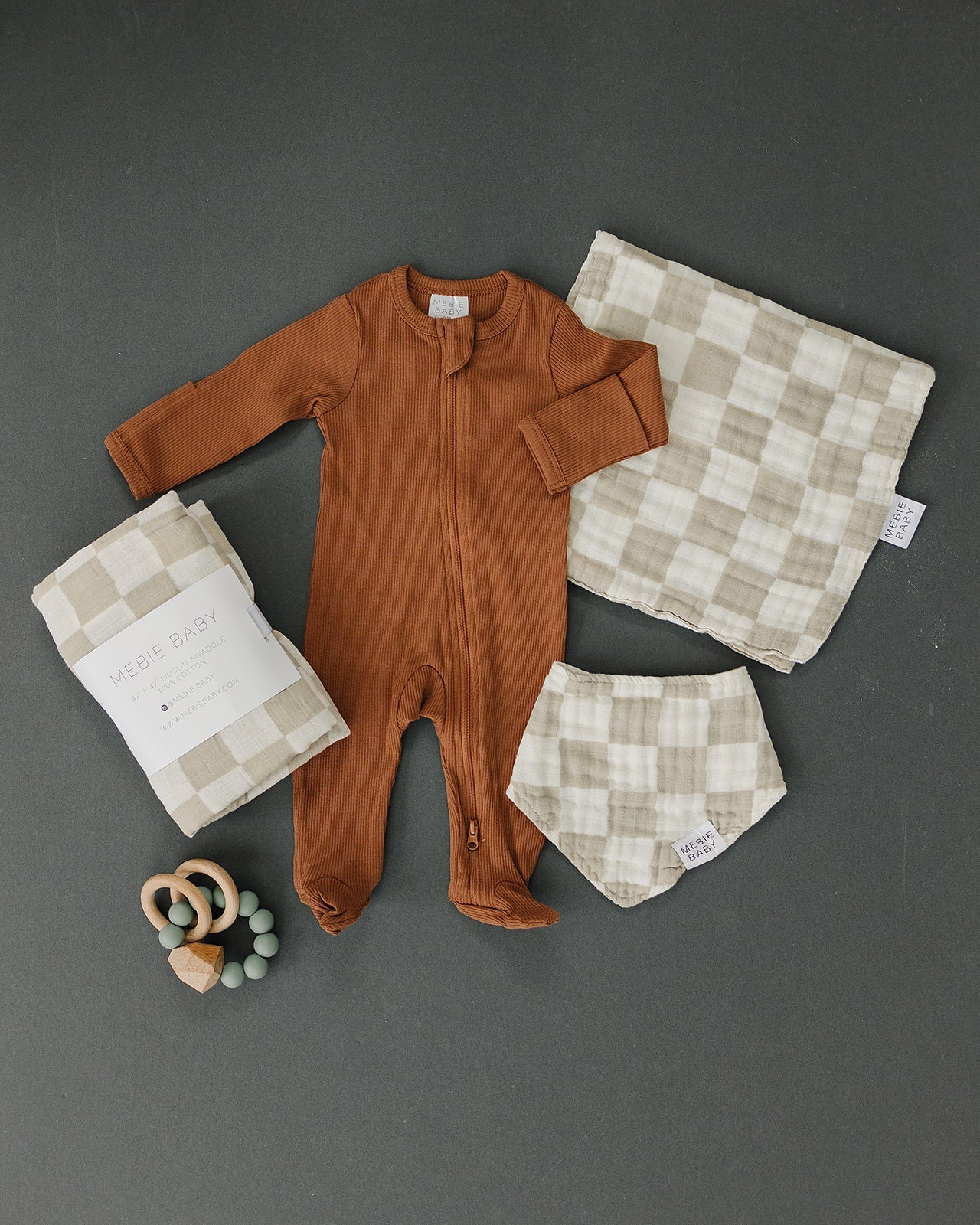 muslin burp cloth // taupe checkered