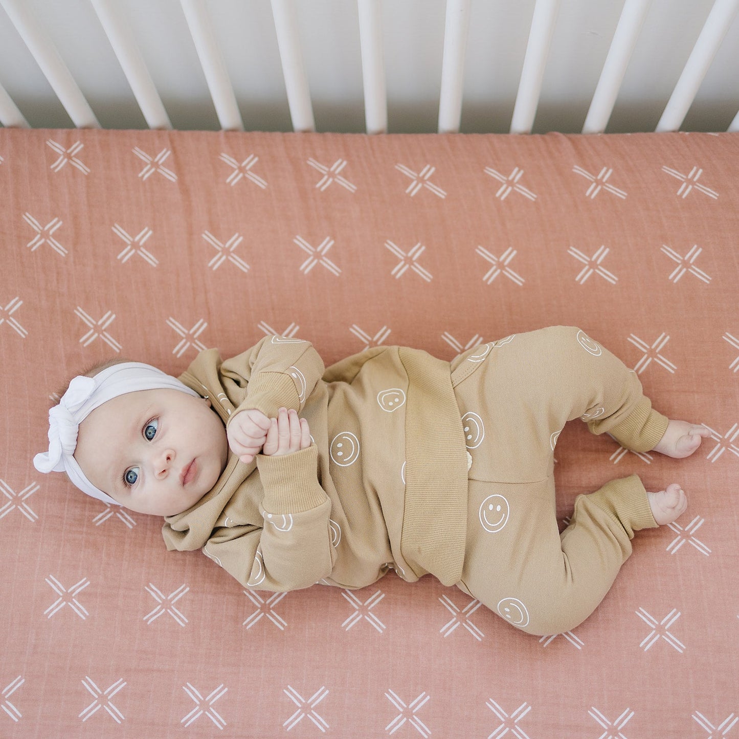 muslin crib sheet // peachy