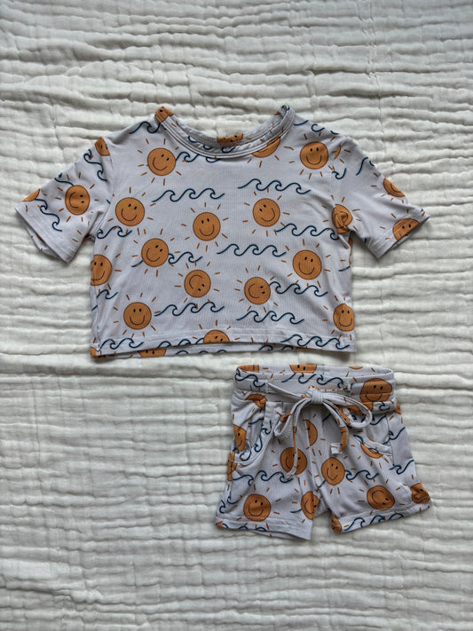 kaldi bamboo lounge set // you are my sunshine