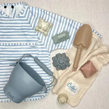 blue brush stripes long sleeve bib/art smock (SIZE 4-6 YEARS)