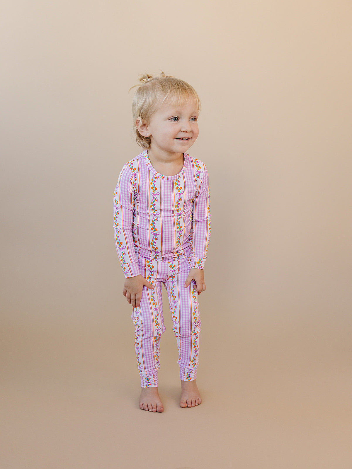 gingham vines bamboo pajamas // LONG-SLEEVE TWO-PIECE SET