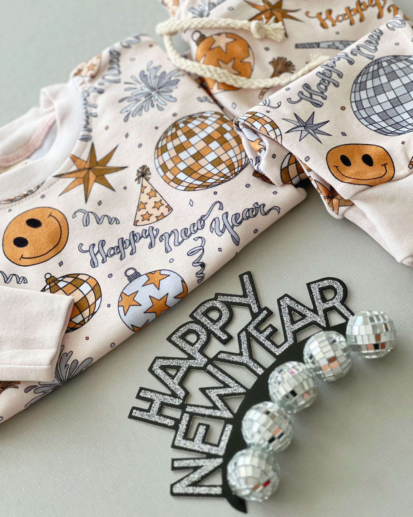 jogger set // new year party (available in extended sizing up to 8/9)