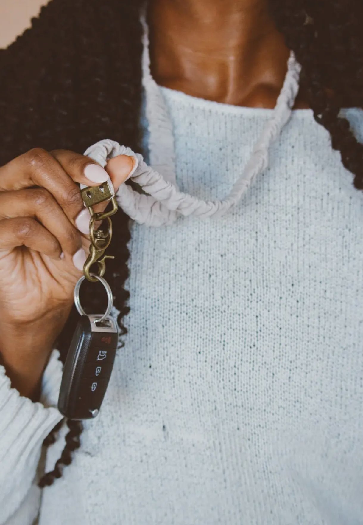 scrunched fabric lanyard keychain // linen