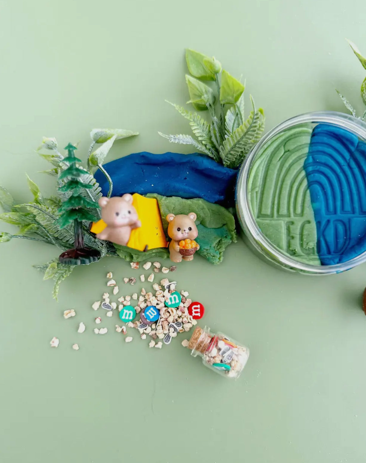 camping kid-dough play kit