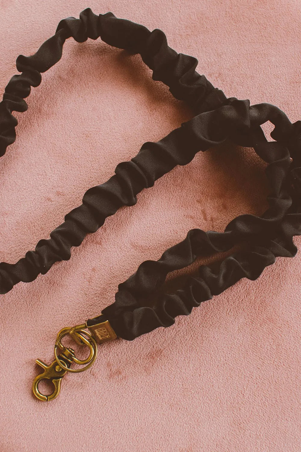 scrunched fabric lanyard keychain // black luxe