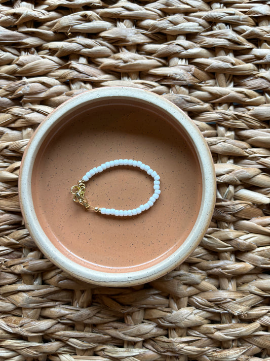 baby/toddler bracelet // white