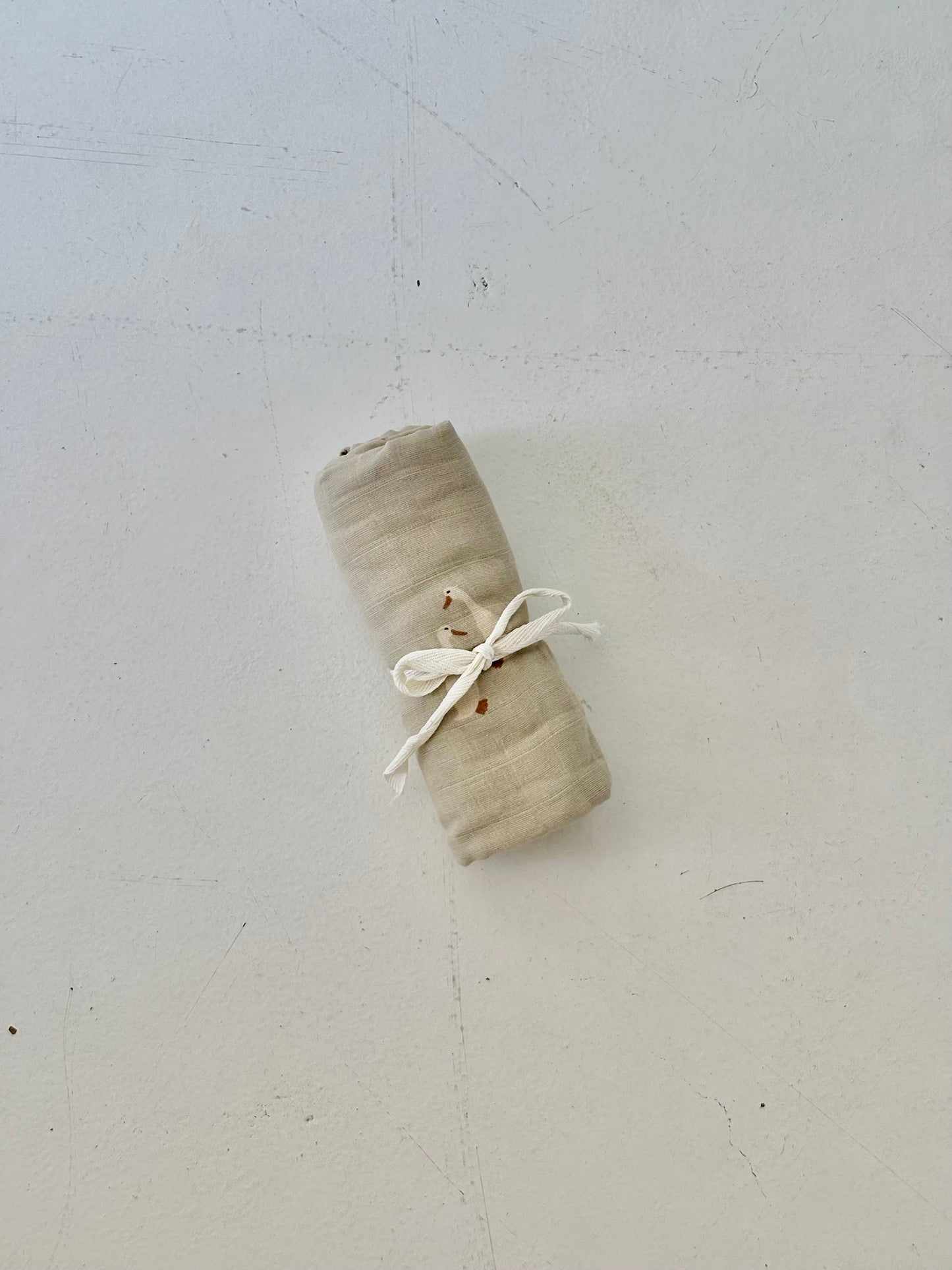muslin swaddle // silly goose