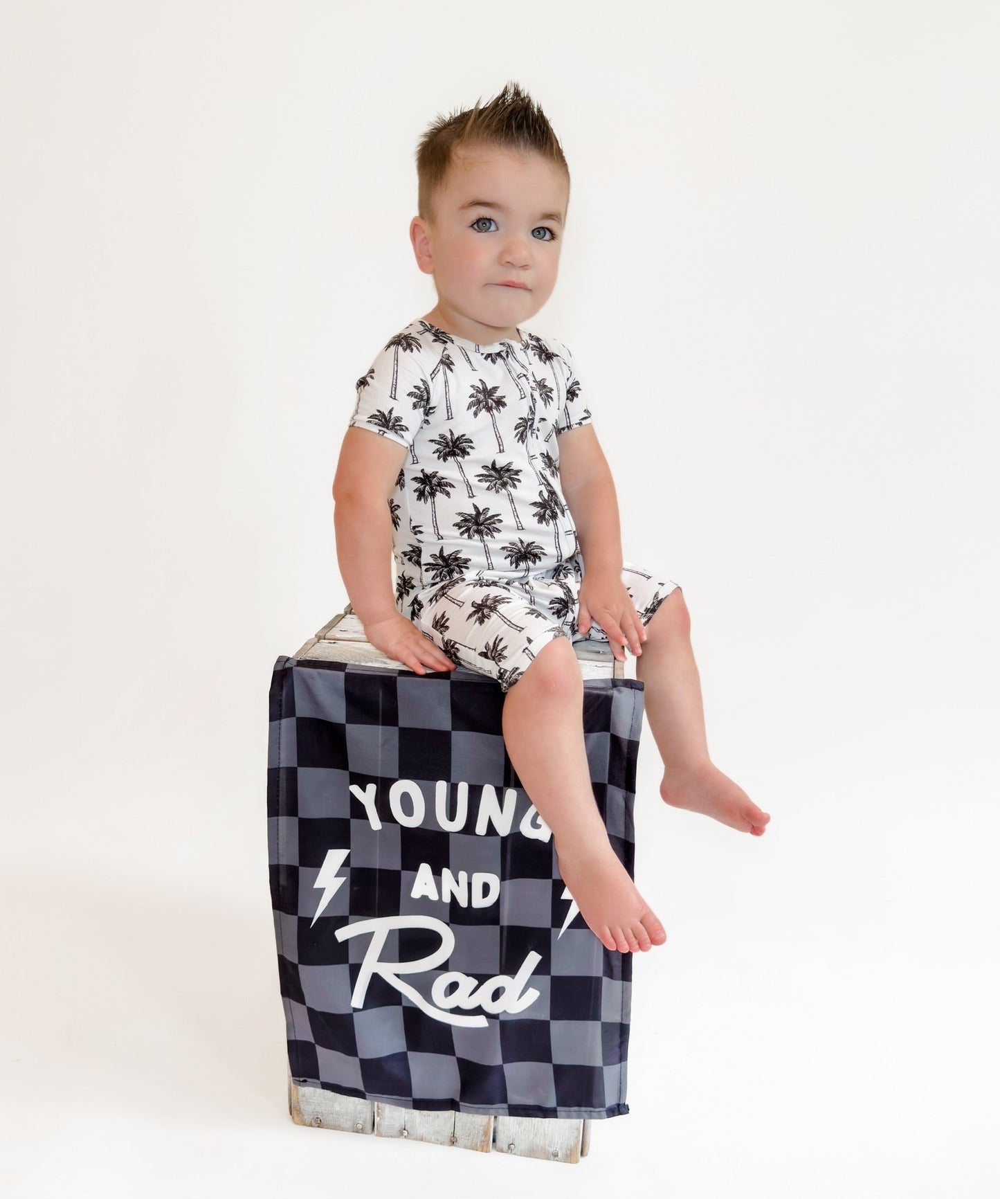 white palm bamboo pajamas // SHORTIE