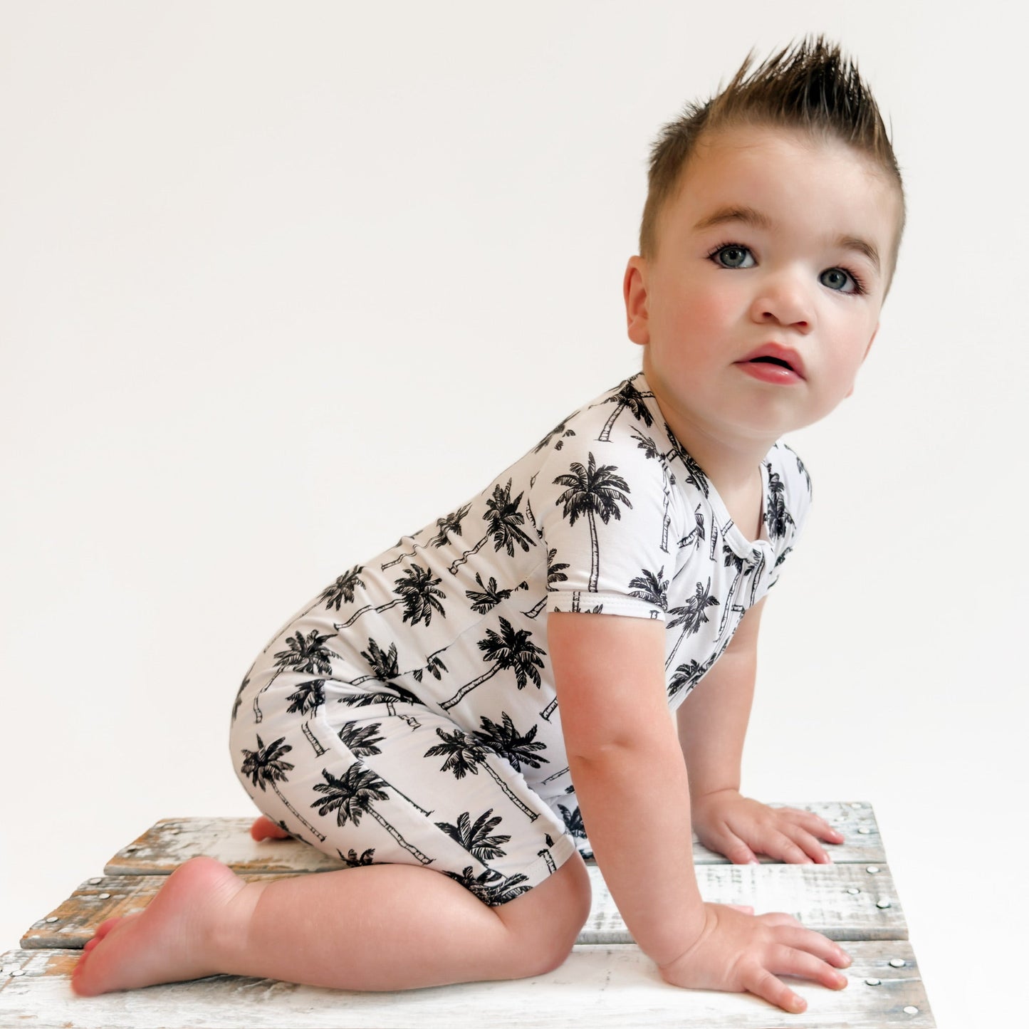 white palm bamboo pajamas // SHORTIE