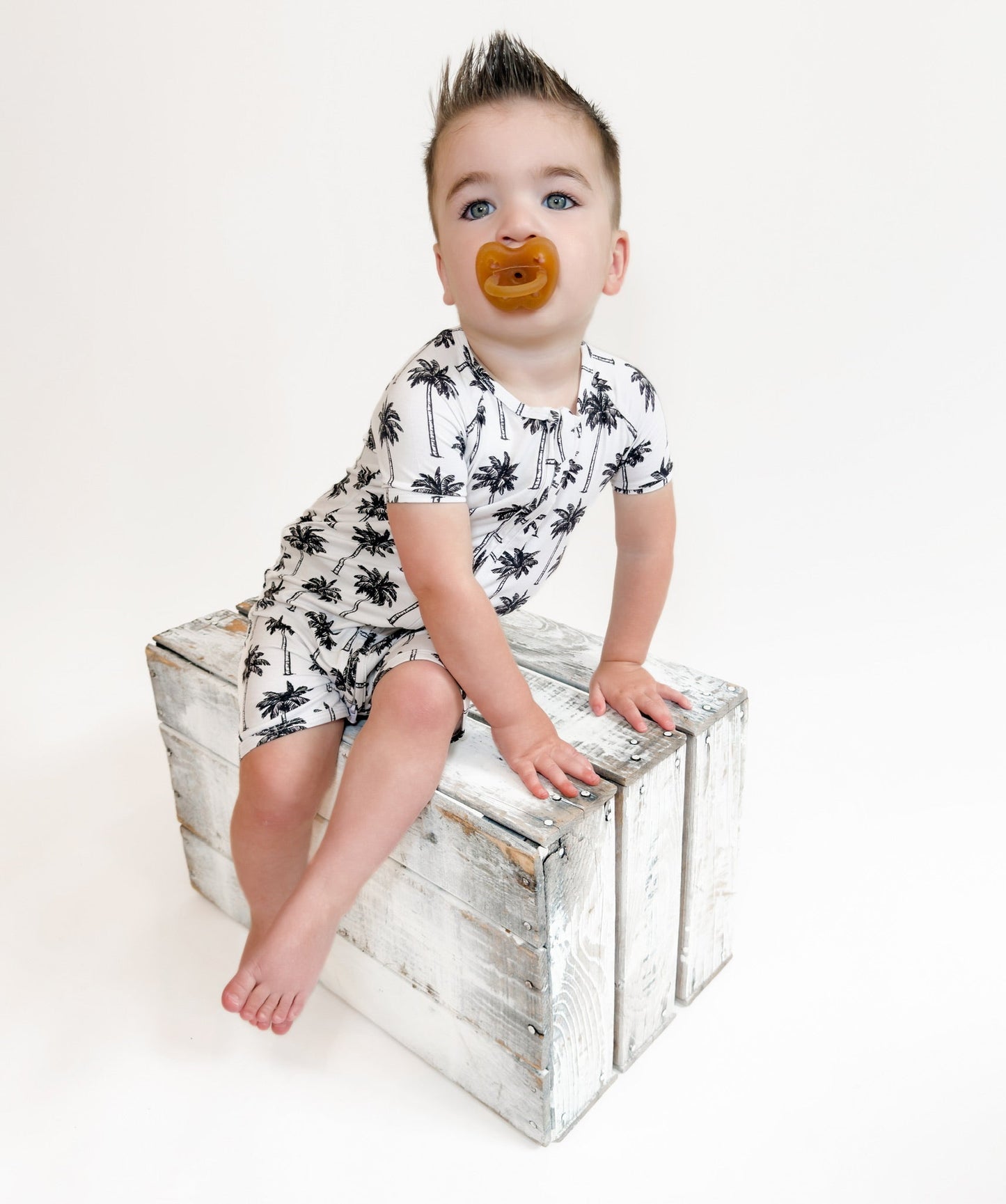 white palm bamboo pajamas // SHORTIE